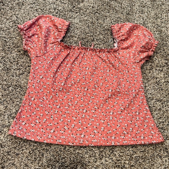 Floral Crop Top - Picture 2 of 2